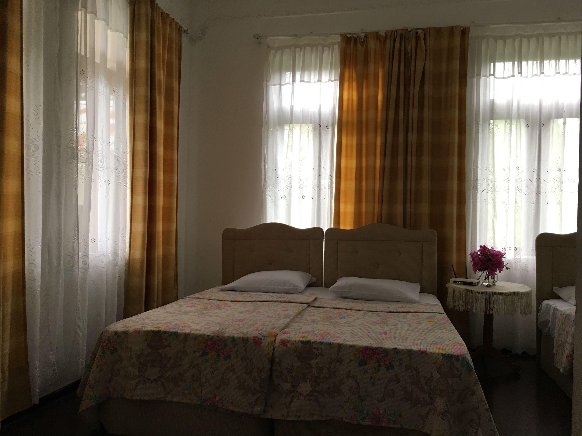 White Guest House Batum Dış mekan fotoğraf