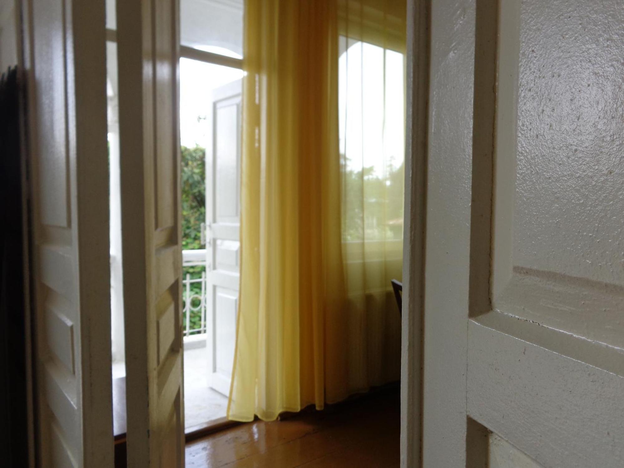 White Guest House Batum Oda fotoğraf